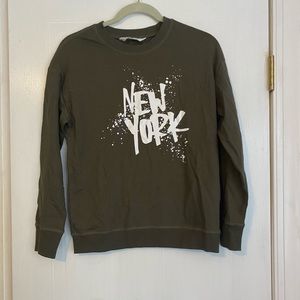 H&M crew neck light sweater